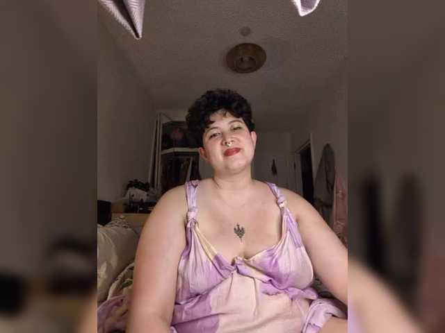 AlexisRodrigo online show from August 3, 9:22 pm