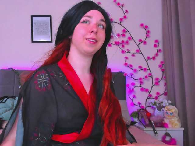 AlexisSky online show from August 16, 10:30 am