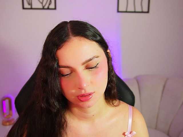 AliceHarper1 online show from August 4, 3:14 am