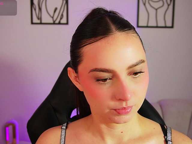 AliceHarper1 online show from August 5, 1:14 am