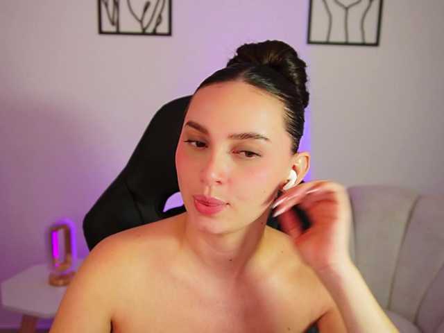 AliceHarper1 online show from August 6, 2:43 am