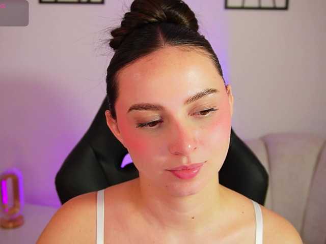 AliceHarper1 online show from August 6, 4:55 am