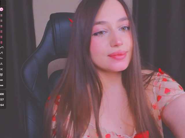 AliceMur online show from August 2, 5:09 pm