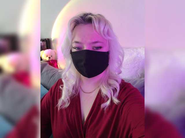Alicekitty online show from April 4, 7:37 am