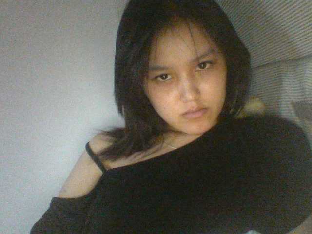 Alina-2k online show from August 4, 8:33 am