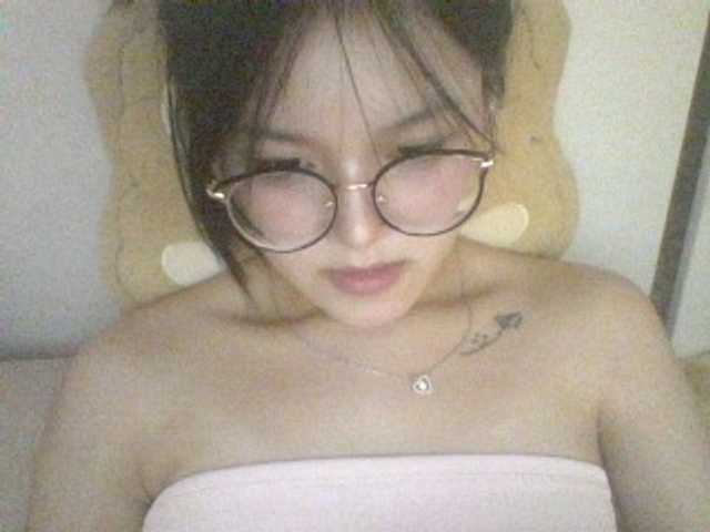 Alina-2k online show from August 14, 4:27 am