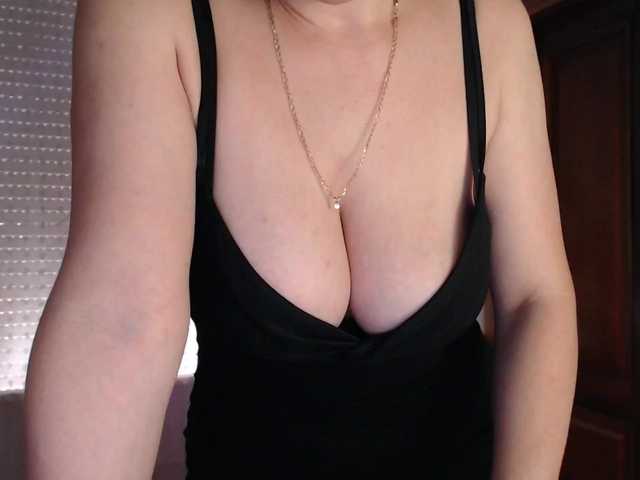 Alina-Lovely online show from August 13, 8:39 am