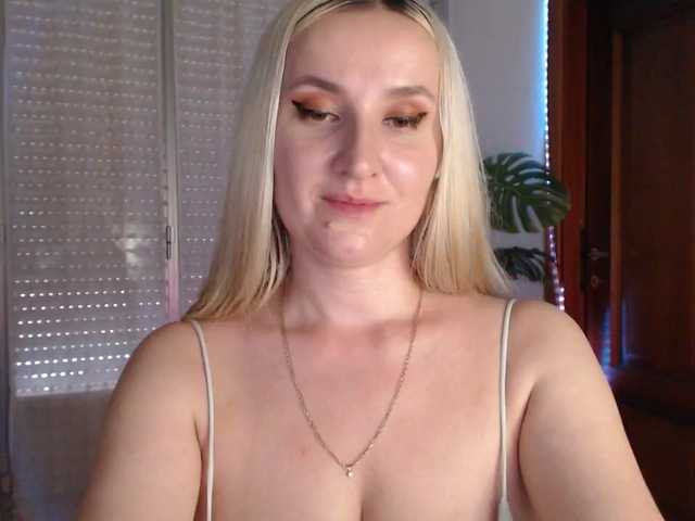 Alina-Lovely online show from August 15, 3:38 pm