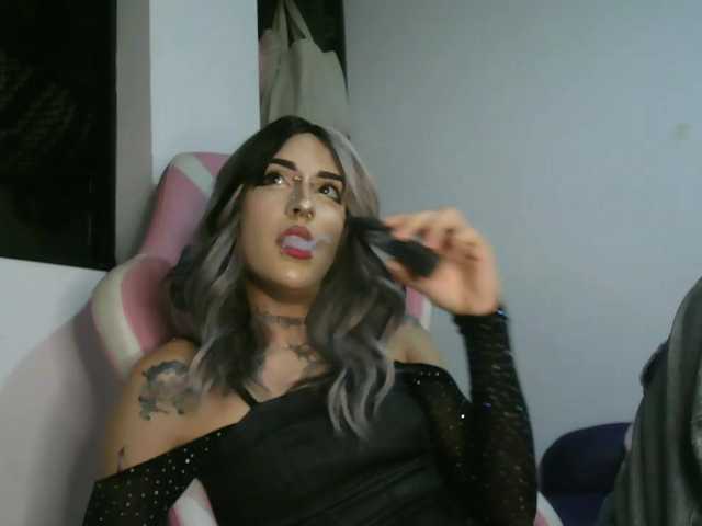 AlinaSvetlana online show from August 8, 11:27 pm