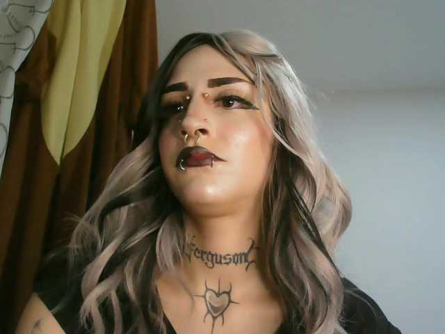 AlinaSvetlana online show from August 18, 1:17 pm