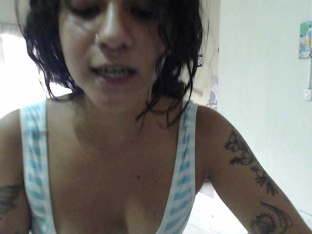 AlinaWoolf online show from August 5, 9:57 pm