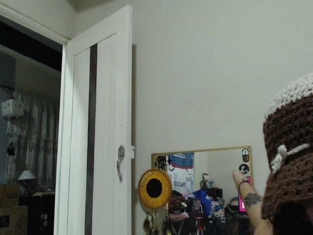 AlinaWoolf online show from August 6, 5:17 am