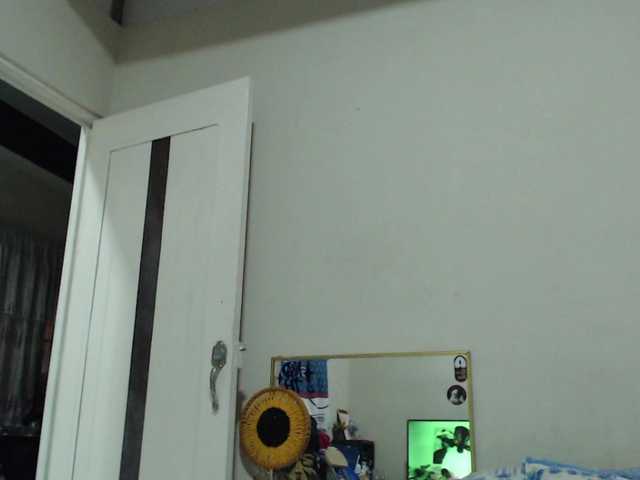 AlinaWoolf online show from August 24, 3:58 am