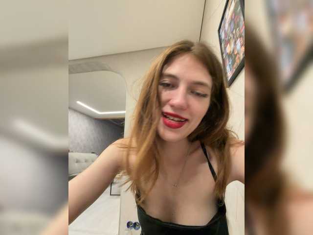 Alinagilberd03 online show from June 27, 12:14 am