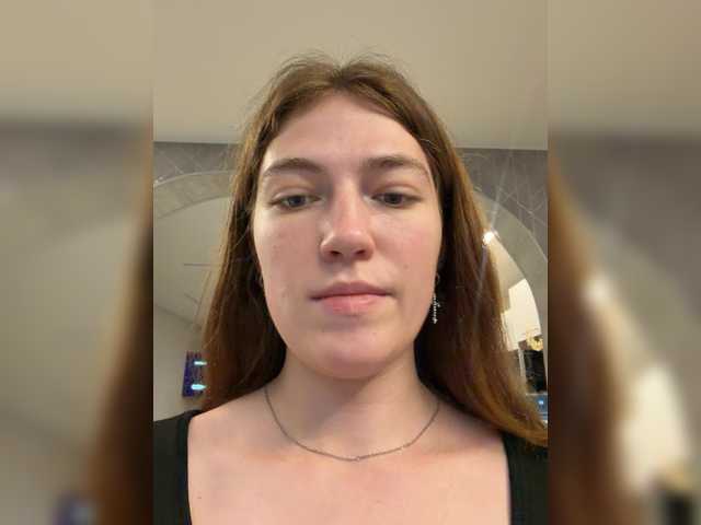 Alinagilberd03 online show from July 27, 5:18 pm