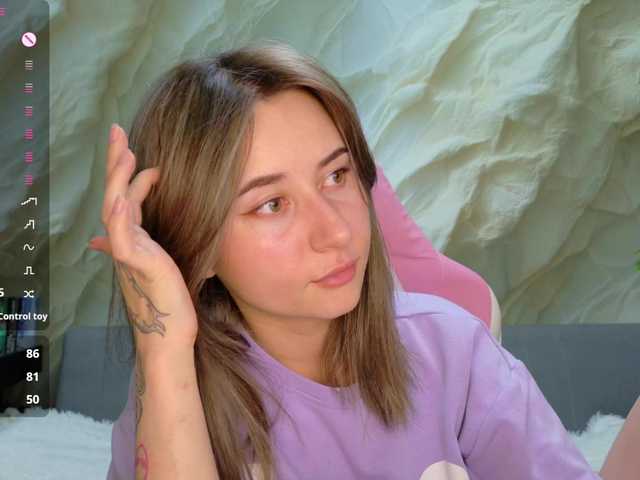 Alisa21-1 online show from August 11, 5:04 pm