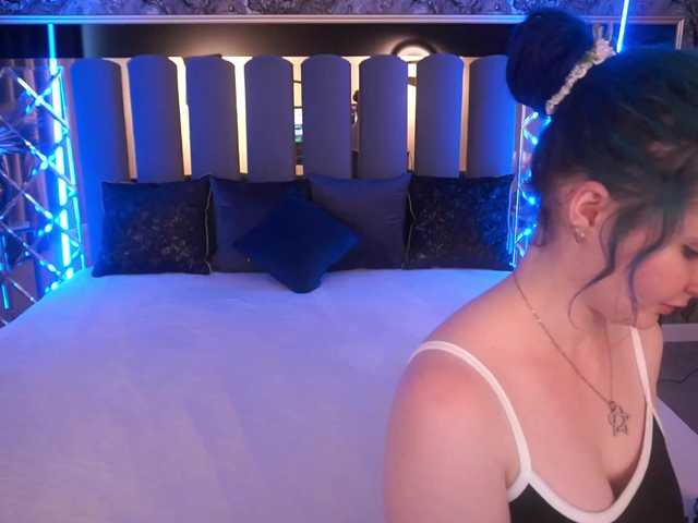 AlisaGrace online show from August 1, 12:44 pm