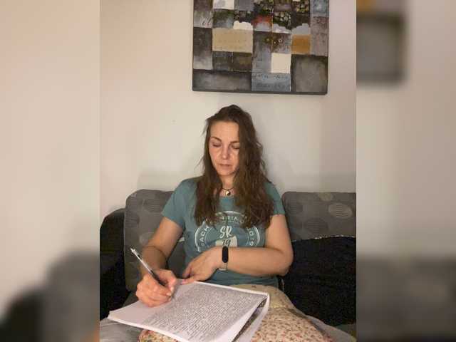 Alisasqrl online show from August 13, 10:35 pm
