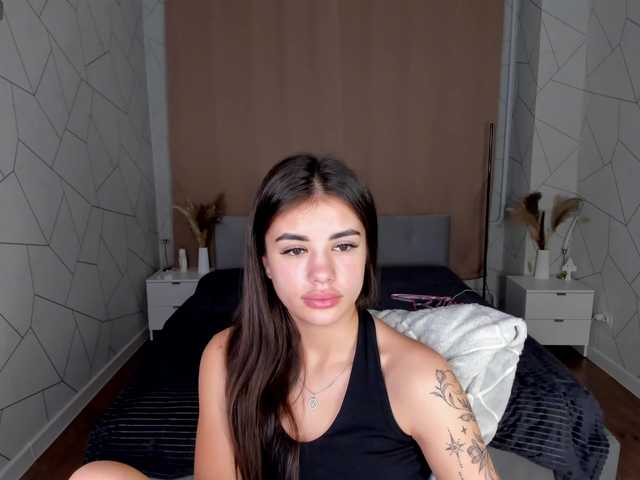 Alisha-Blakee online show from September 9, 6:16 pm