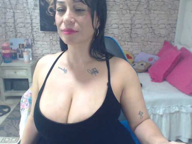 AlissonTyler online show from August 5, 8:34 am