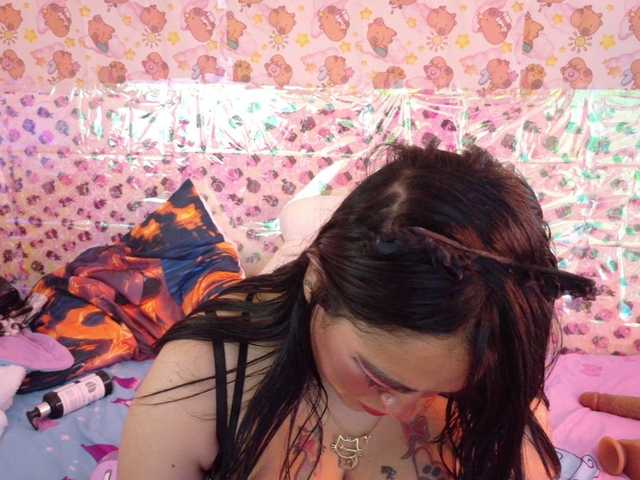 AlizeHentaiMeow online show from August 15, 4:49 am