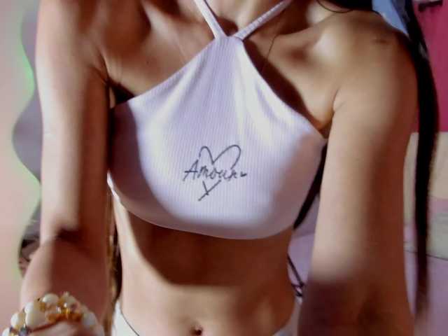 Alizzon-blake online show from August 12, 2:52 pm
