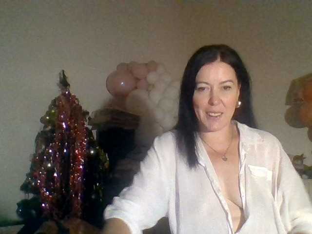 Ally46x online show from July 29, 5:20 pm