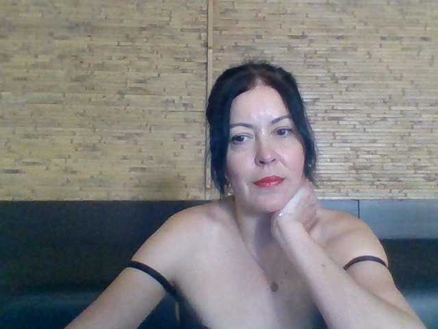 Ally46x online show from August 8, 8:25 am