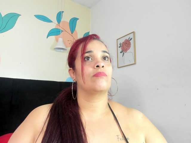 AlondraZaens online show from July 30, 9:21 pm