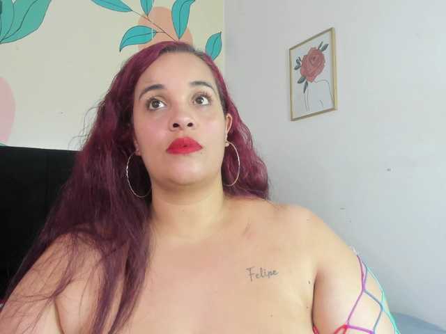AlondraZaens online show from August 10, 9:27 pm