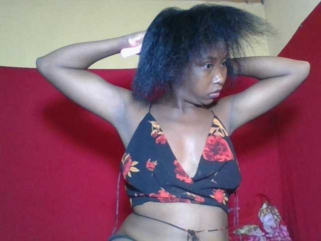 Alyciaa online show from July 31, 12:33 pm