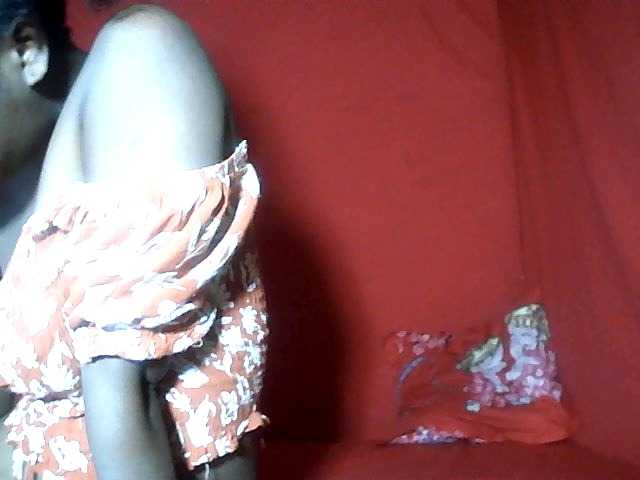 Alyciaa online show from August 5, 3:32 pm