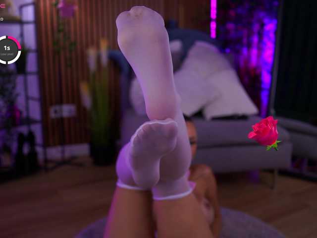 AlyseBaby online show from August 12, 8:44 pm