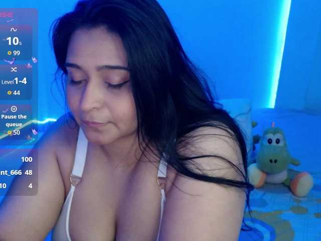 Alyson- online show from August 10, 4:14 am