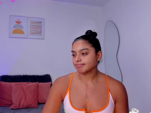 AmandaConner online show from August 5, 4:27 pm