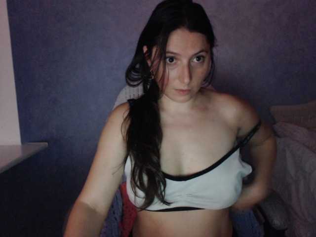 AmandaFresh24 online show from August 2, 8:16 pm
