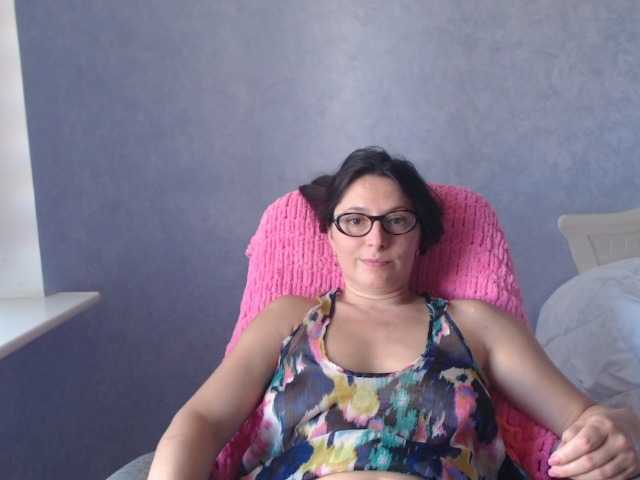 AmandaFresh24 online show from August 13, 11:57 am