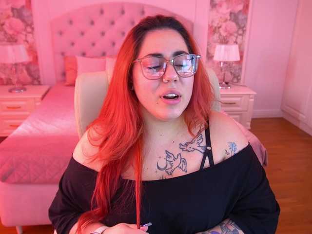 AmazonkaStarrr online show from August 12, 9:50 pm