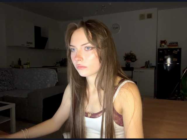 AmberGlamour online show from July 30, 7:20 pm