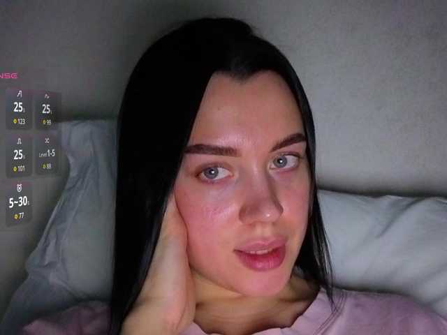 AmeliaSonk online show from April 4, 6:15 pm