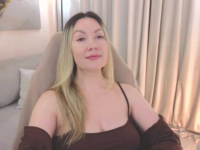 ellelaza online show from September 7, 4:40 am