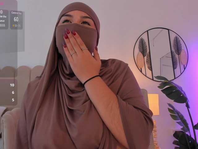 Amirah- online show from August 6, 11:04 pm