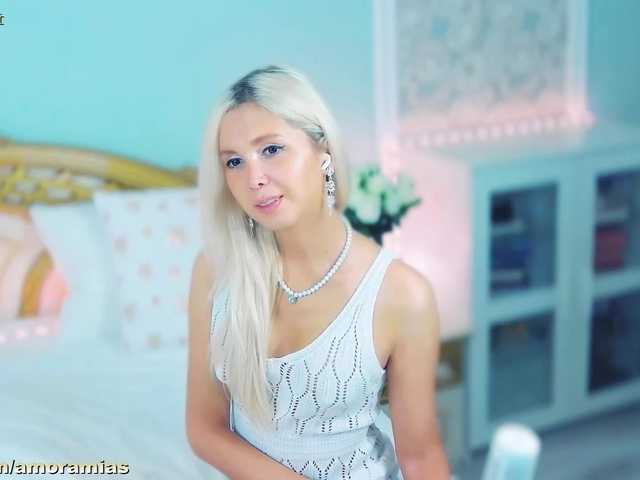 Amoramias online show from August 16, 5:17 pm