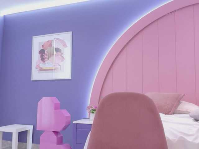 AmyJoness1 online show from August 14, 8:23 pm