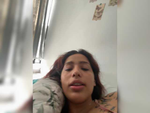 AmyScott online show from August 1, 3:40 pm