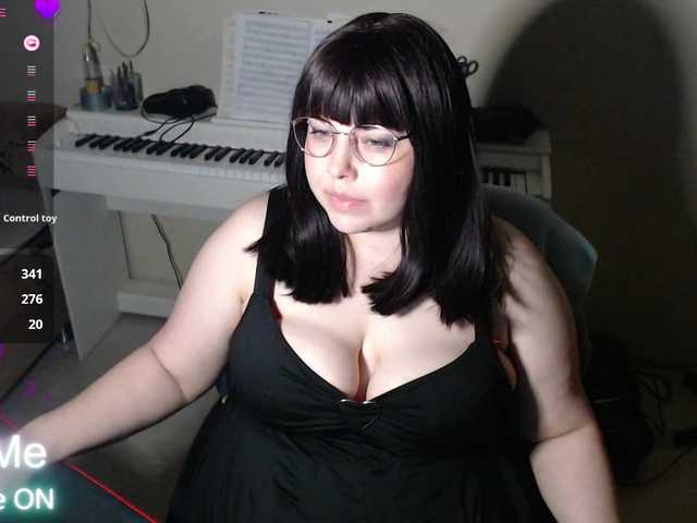 Hell Flower online show from July 30, 6:36 pm