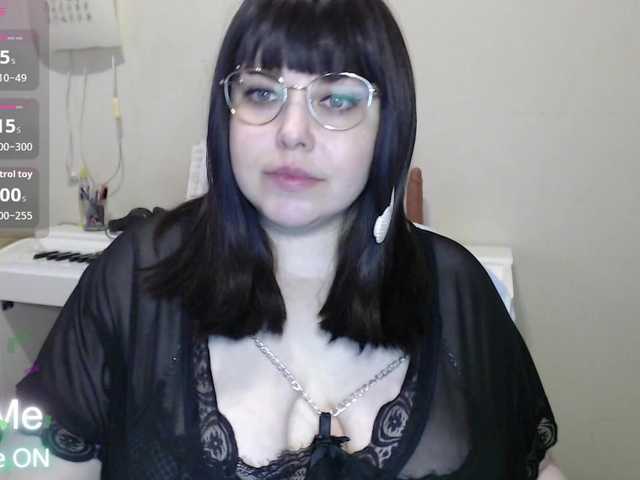 Hell Flower online show from August 3, 2:13 pm