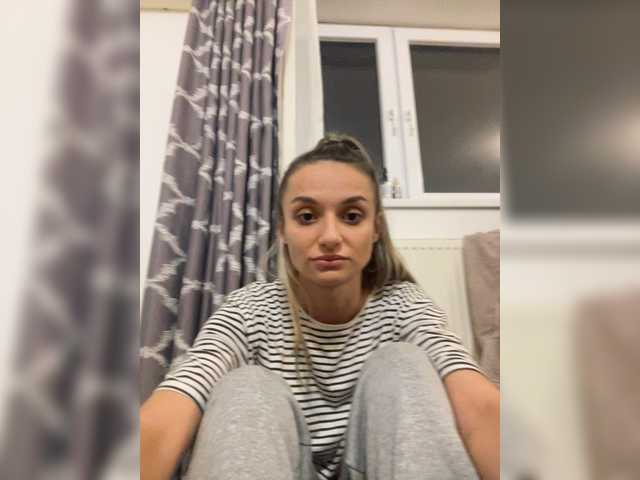 Anais8900 online show from August 7, 8:53 pm