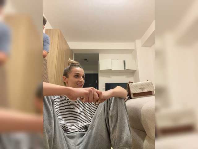 Anais8900 online show from August 7, 10:43 pm