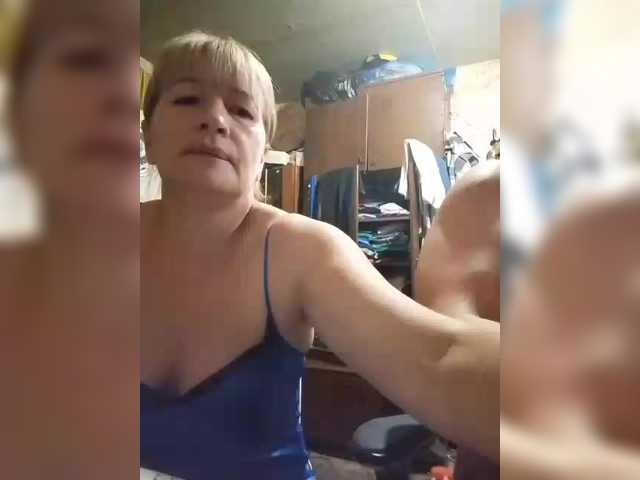 Andrei2409199 online show from July 28, 11:11 pm